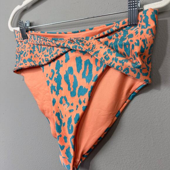 Agua Bendita Lily Balam Bikini Bottoms Size XL Leopard Spots High Cut Beach Swim - Picture 3 of 12
